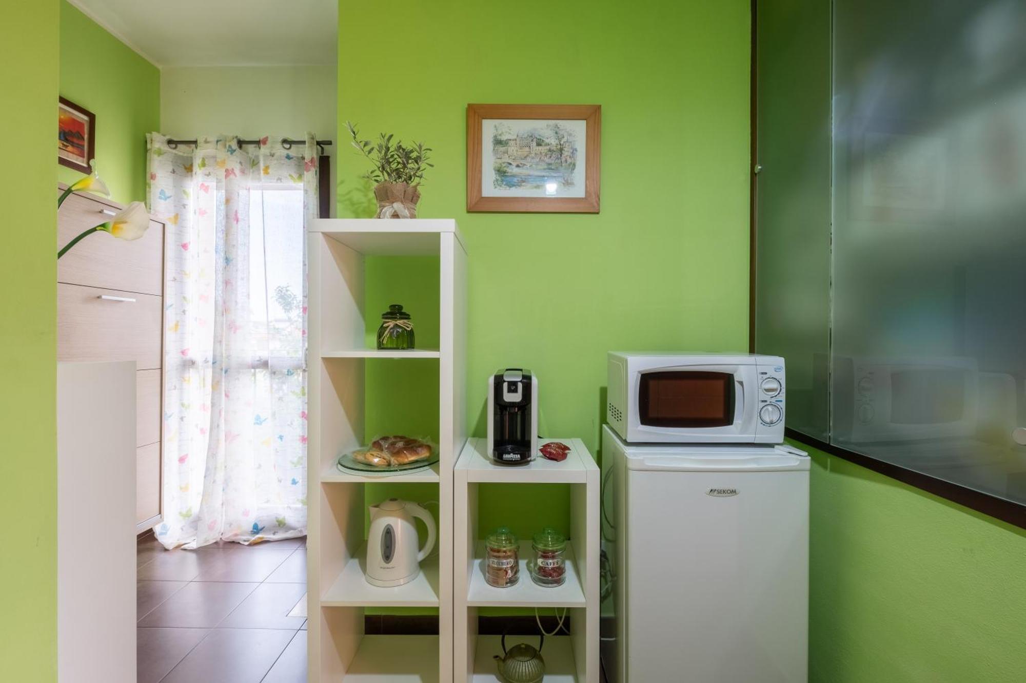 Butterfly Apartment Cagliari - Self Check-In, No Kitchen Exterior photo
