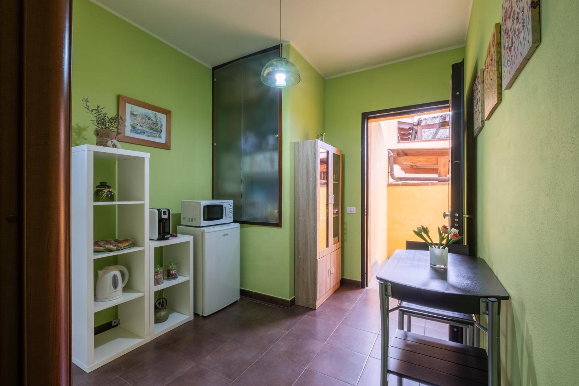 Butterfly Apartment Cagliari - Self Check-In, No Kitchen Exterior photo
